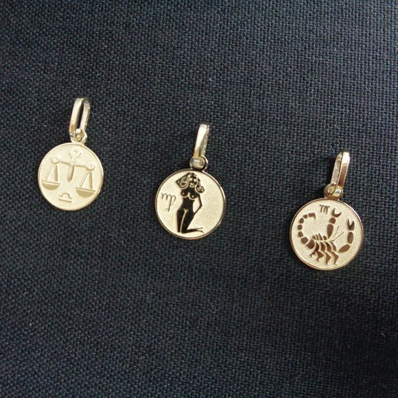 Solid Gold Horoscope Necklace 10K Real Gold Zodiac Charm with 18" Gold Box Chain - Picture 6 of 9